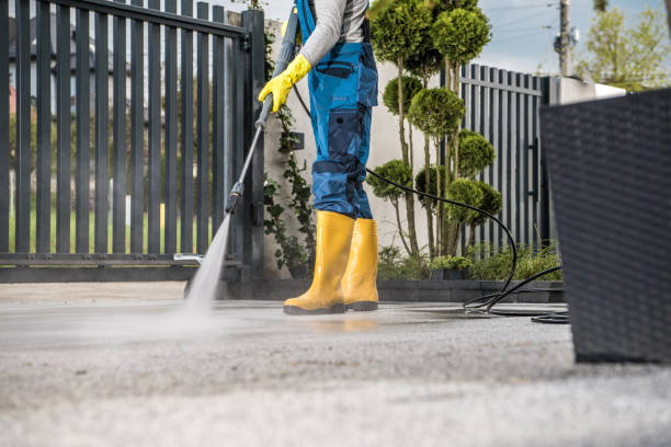 Best Animal Enclosure Cleaning  in August, CA